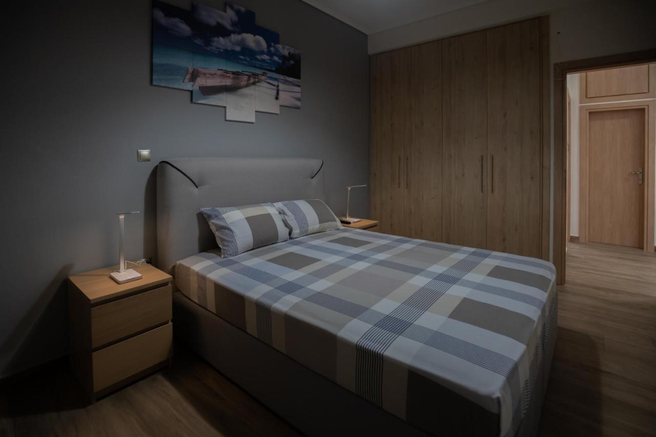Max Blue Apartment, A Stay Like No Other พีเรียส ภายนอก รูปภาพ