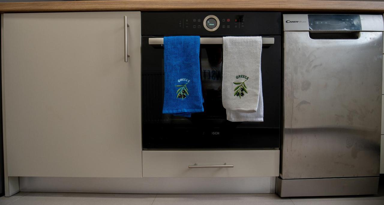 Max Blue Apartment, A Stay Like No Other พีเรียส ภายนอก รูปภาพ