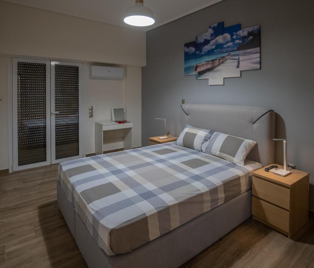 Max Blue Apartment, A Stay Like No Other พีเรียส ภายนอก รูปภาพ